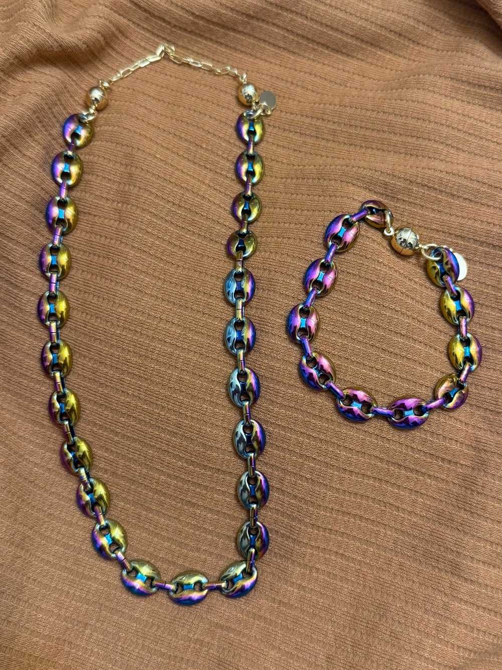 Iridescent Multi-Tone Link Necklace and Bracelet Set